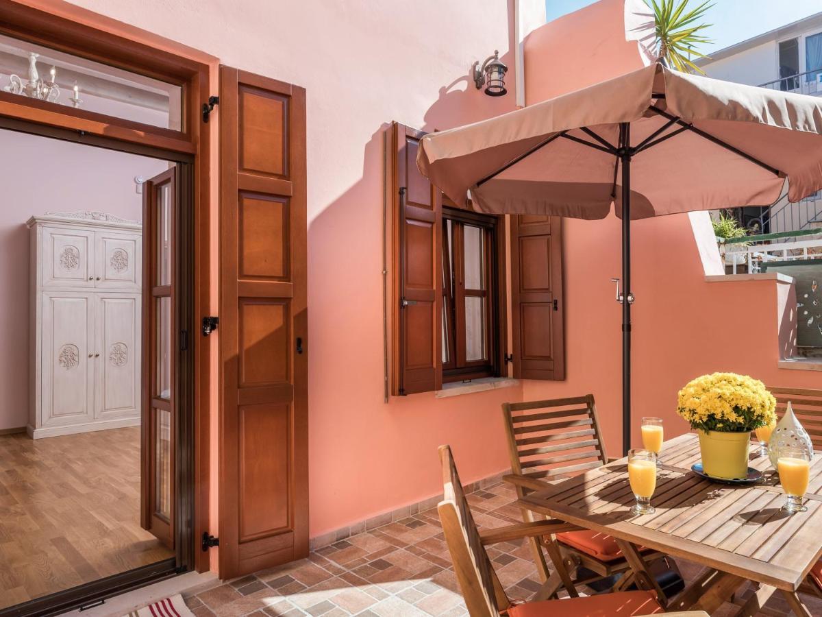 Palazzo Di Irene Apartment Ханя Екстериор снимка